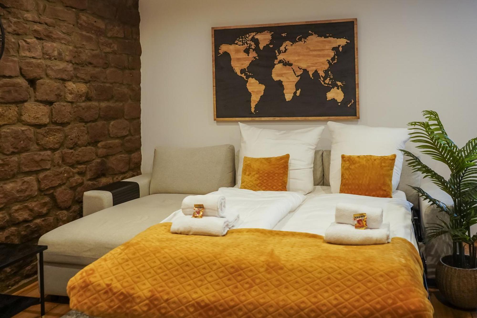 7Seas Boutique Aparthotel Homburg - Stilvoll, Digital & Ideal Fuer Familie & Business Ngoại thất bức ảnh